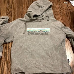 patagonia uprisal hoodie